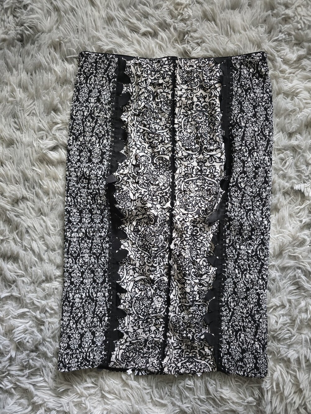 Byron Lars Beguile Anthropologie Sombra Laser Cut Pencil Skirt - Size 4